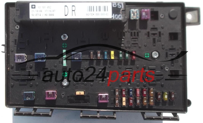 BOITE ELECTRIQUE A RELAIS ET FUSIBLE OPEL ASTRA H GM 13 181 652 DR, 13181652 DR, HELLA 5DK 008 668-02, 5DK008668-02, 5DK00866802